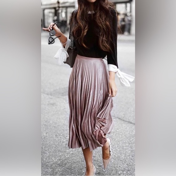 Zara pleated shinny midi skirt size L - Picture 8 of 8